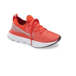 Nike React Infinity Run Flyknit size 8.5M CHILE RED/ SILVER/ RED
